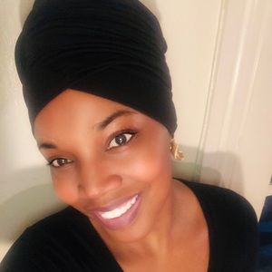Head scarf